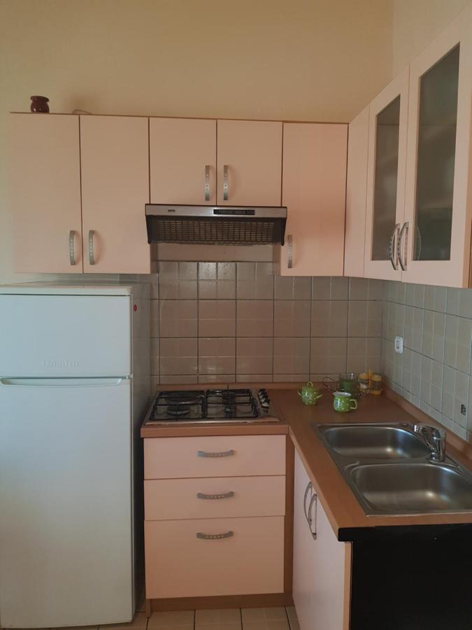 Apartmani Tommy Pag Town Eksteriør billede